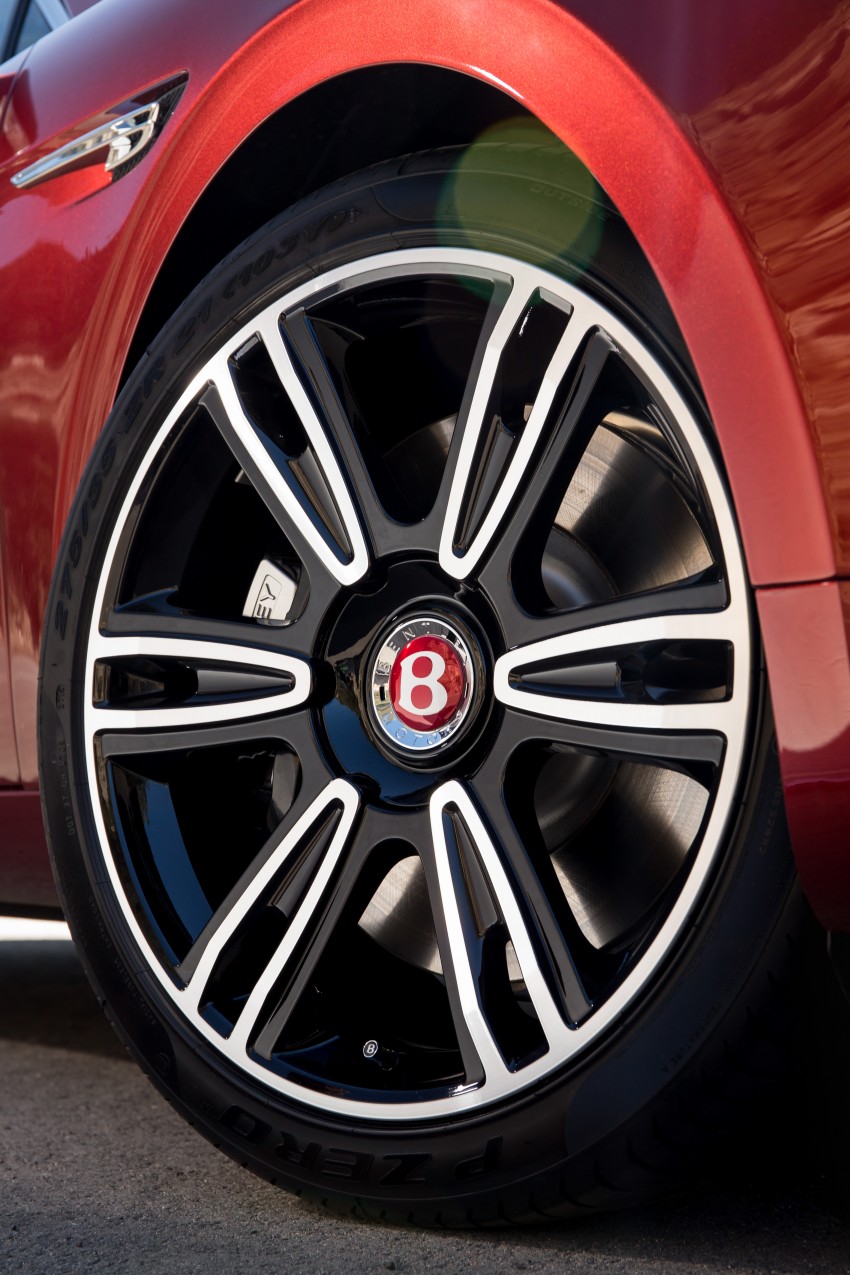 Bentley Flying Spur V8 S – more power, better ride 443711