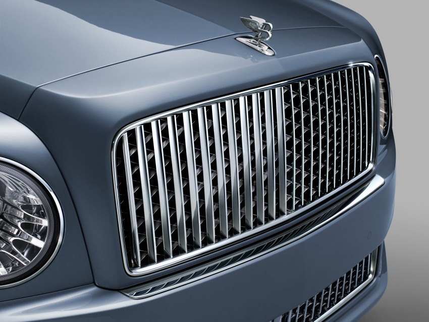 Bentley Mulsanne facelift debuts – new face, more technology and a new Extended Wheelbase variant 447338