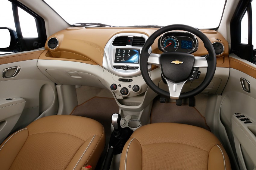 Chevrolet reveals Beat Activ and Essentia concepts at Delhi show; latter to to enter Indian market by 2017 438753