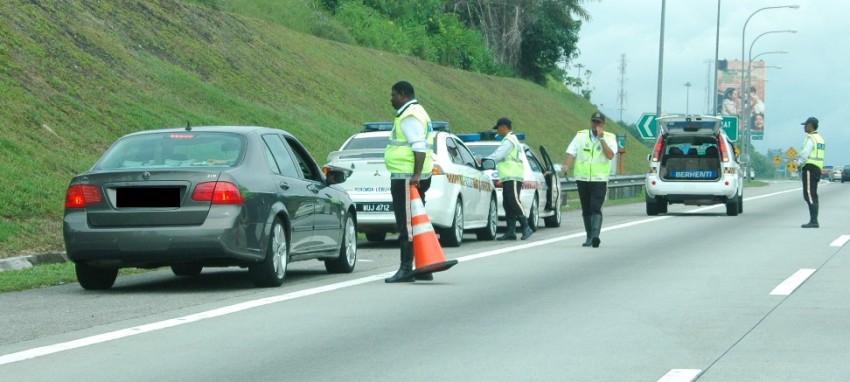 Police propose raising traffic fines to curb accidents 439530