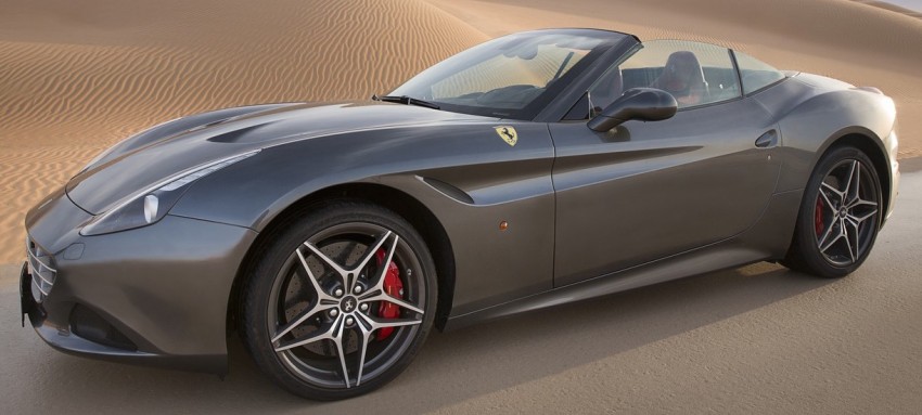 Ferrari California T heads out into the Arabian desert 436726
