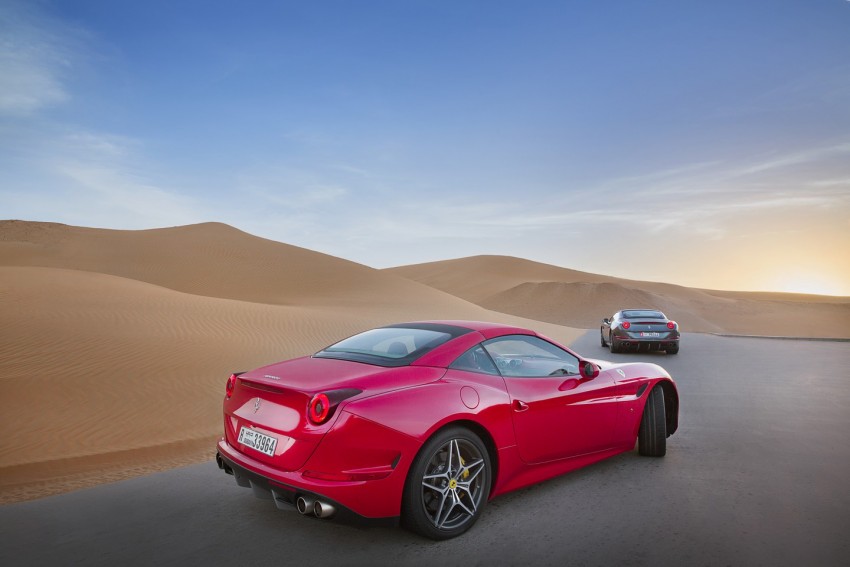 Ferrari California T heads out into the Arabian desert 436730
