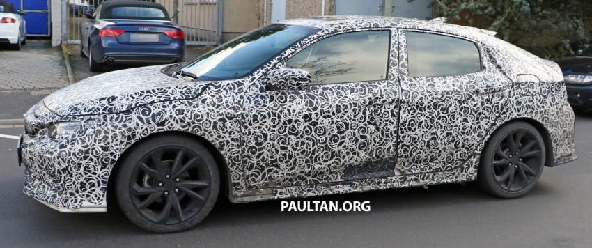 SPIED: 2017 Honda Civic hatchback makes the rounds 449681
