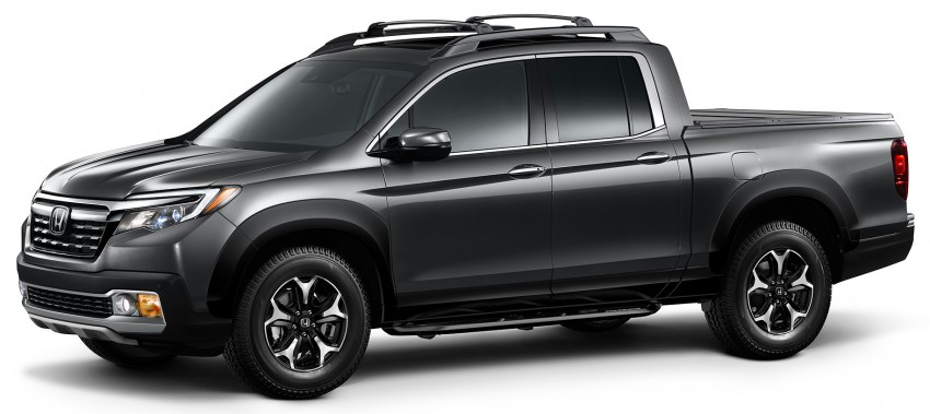 2017 Honda Ridgeline gains a range of accessories; talking dog makes return to detail flatbed’s features 439688