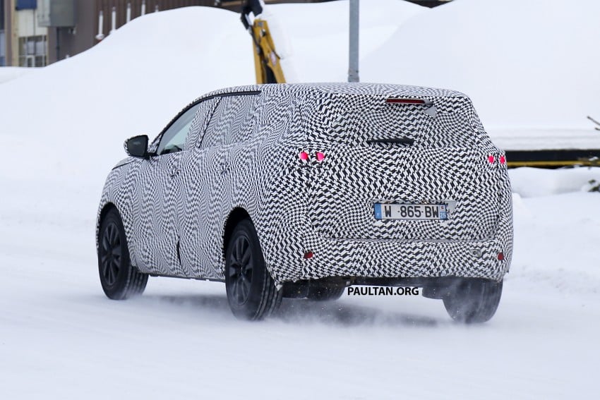 SPIED: Peugeot 5008/6008 7-seater spotted testing 448497