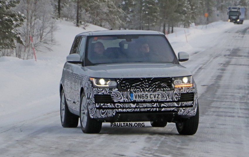 SPIED: 2017 Range Rover facelift spotted in the snow 440044