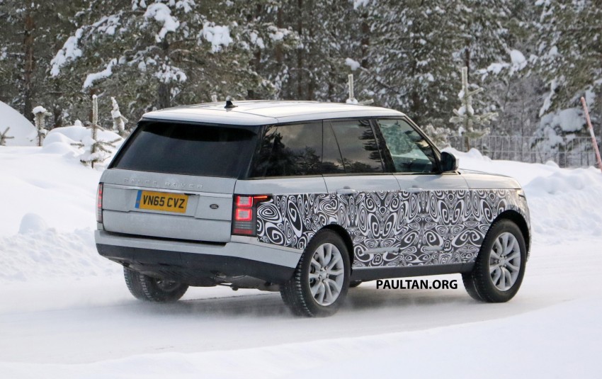 SPIED: 2017 Range Rover facelift spotted in the snow 440053