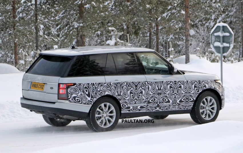 SPIED: 2017 Range Rover facelift spotted in the snow 440052
