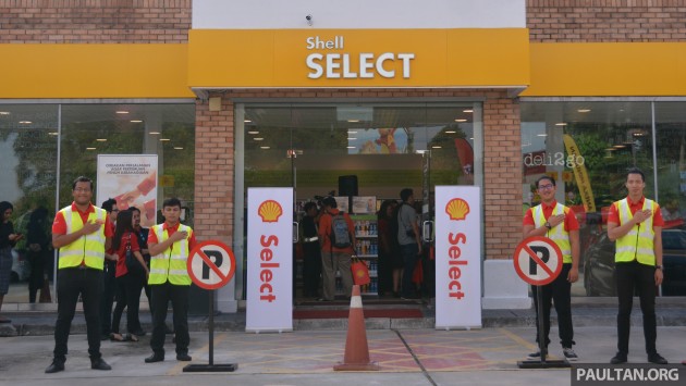 Shell-Select-retail-store-1_BM