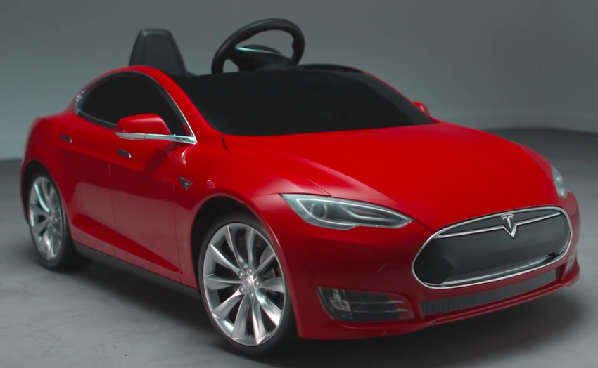 Tesla Model S for kids by Radio Flyer – it’s a real EV! 442873