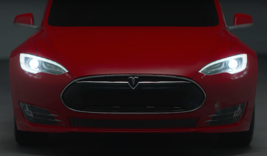 Tesla Model S for kids by Radio Flyer – it’s a real EV! 442870