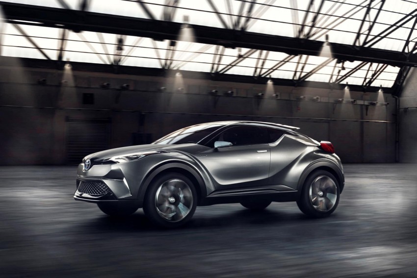 Toyota C-HR crossover akan diproduksi di Turki 441230