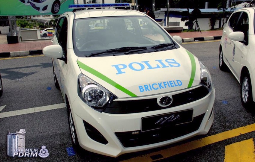 Perodua contributes four units of Axia to police force 439892