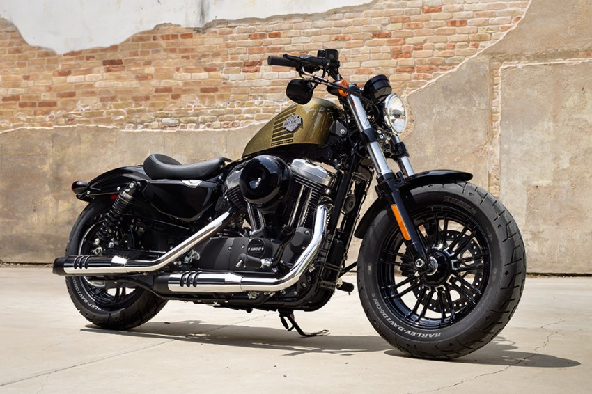 2016 Harley-Davidson Iron 883 and Forty-Eight Dark Customs in Malaysia – RM89,000 and RM106,000 461927