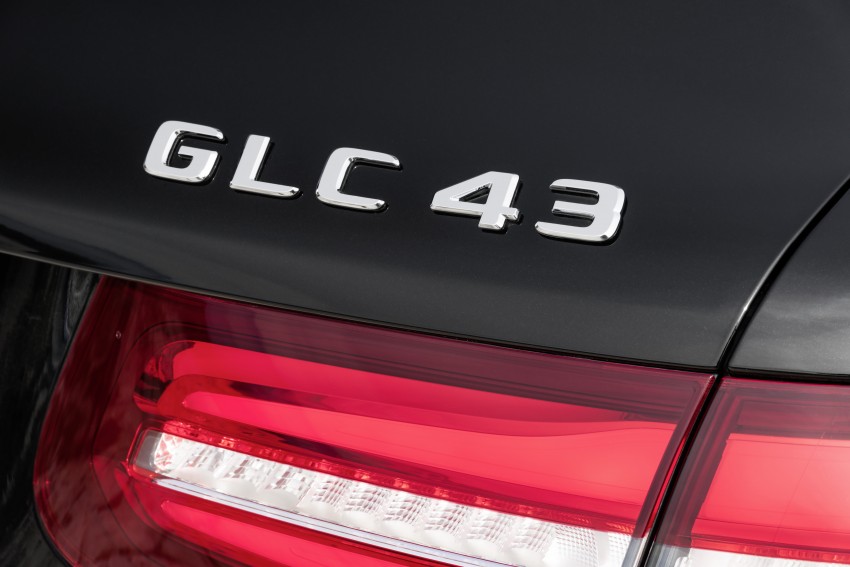 Mercedes-AMG GLC43 unveiled ahead of New York 461675
