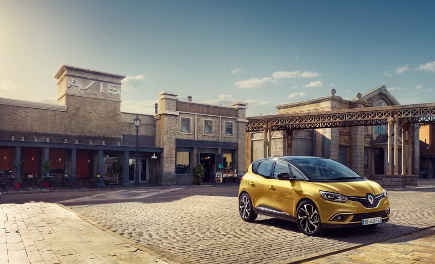 2017 Renault Scenic officially unveiled in Geneva 452564