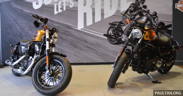 2016 Harley-Davidson Iron 883 and Forty-Eight -6