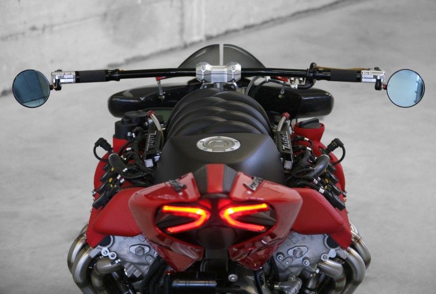 Lazareth LM847 – madness on two, no, four wheels and powered by Maserati V8 with 470 hp, 611 Nm 452807