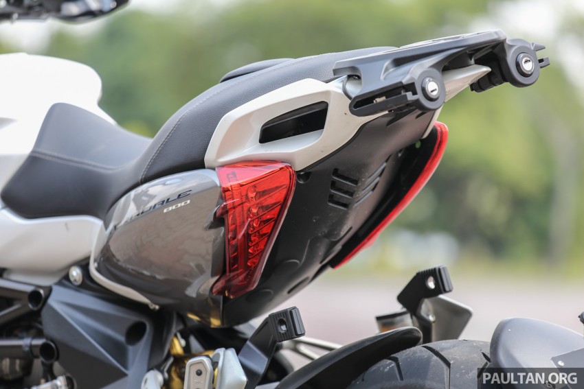 REVIEW: 2016 MV Agusta Stradale 800 – hooligan-style motard riding with a pair of saddle-bags 462720