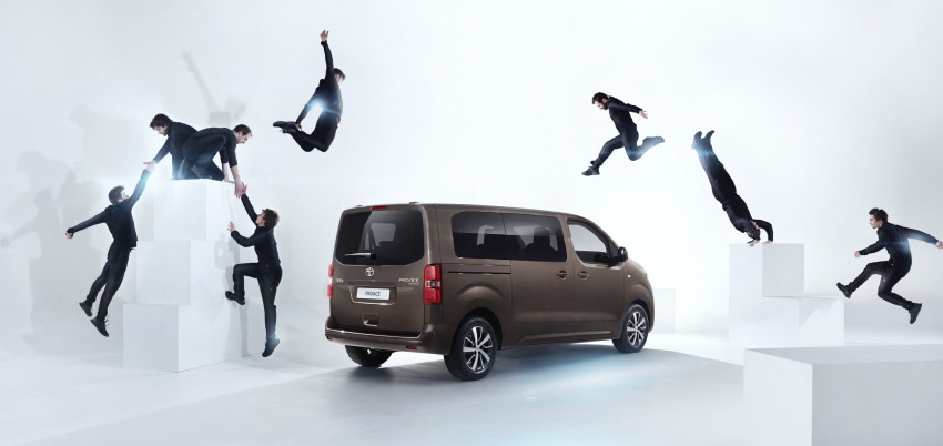 Toyota Proace debuts in Geneva with up to nine seats 456445