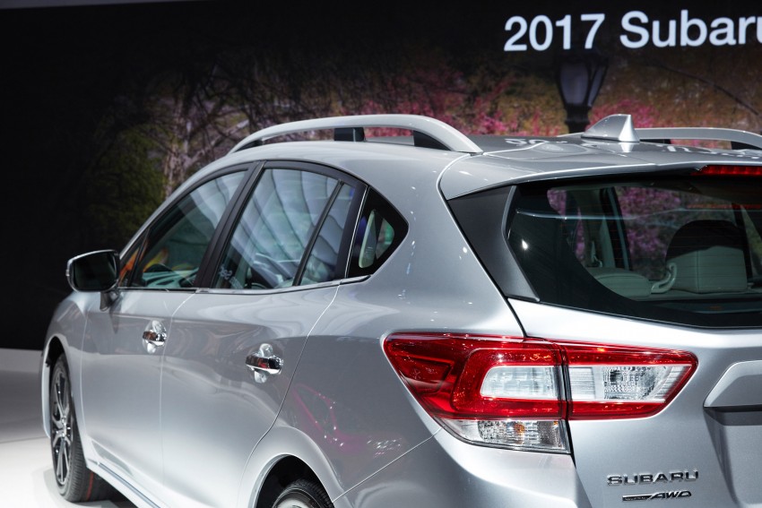 2017 Subaru Impreza sedan and hatch go live in NY Image #465844