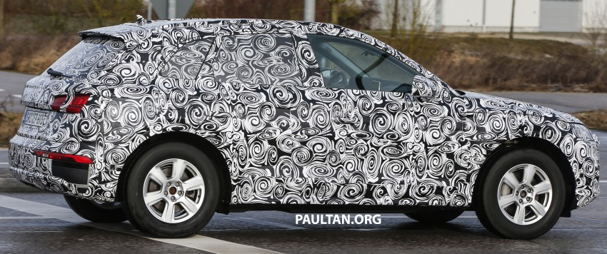SPYSHOTS: 2017 Audi Q5 peels away some disguise 461472