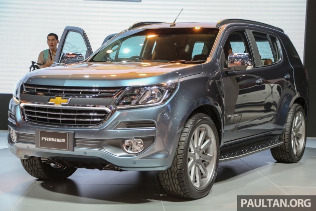 Chevy_Trailblazer_Premier-2