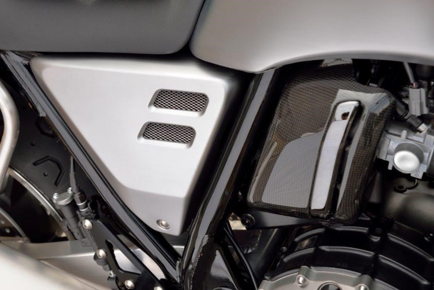 Honda CB1100 concept litre-bike nearing production? 463734