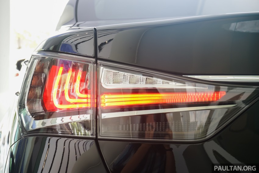 GALLERY: Lexus GS 200t Luxury facelift in showroom 452123