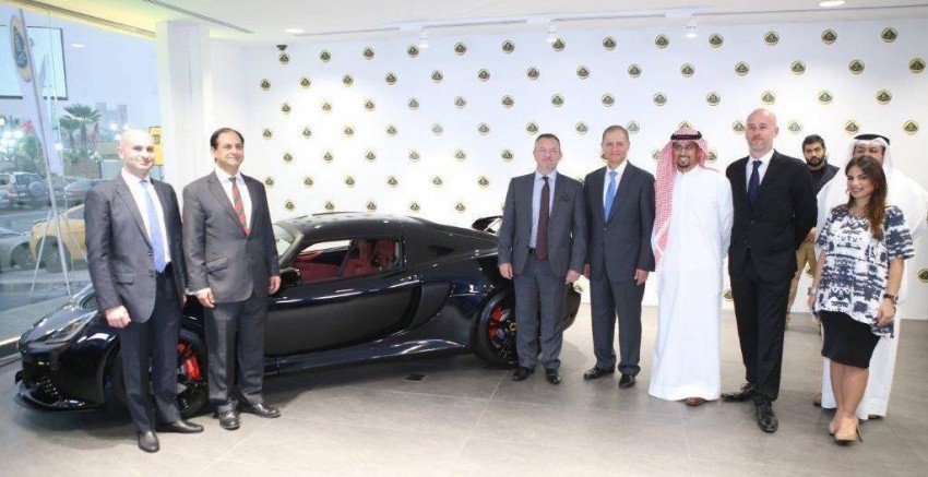 Lotus showroom in Kuwait City opens for business 469040