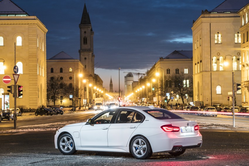 2016 BMW 330e iPerformance – production car finally debuts this year featuring 2.0 turbo hybrid system 465650