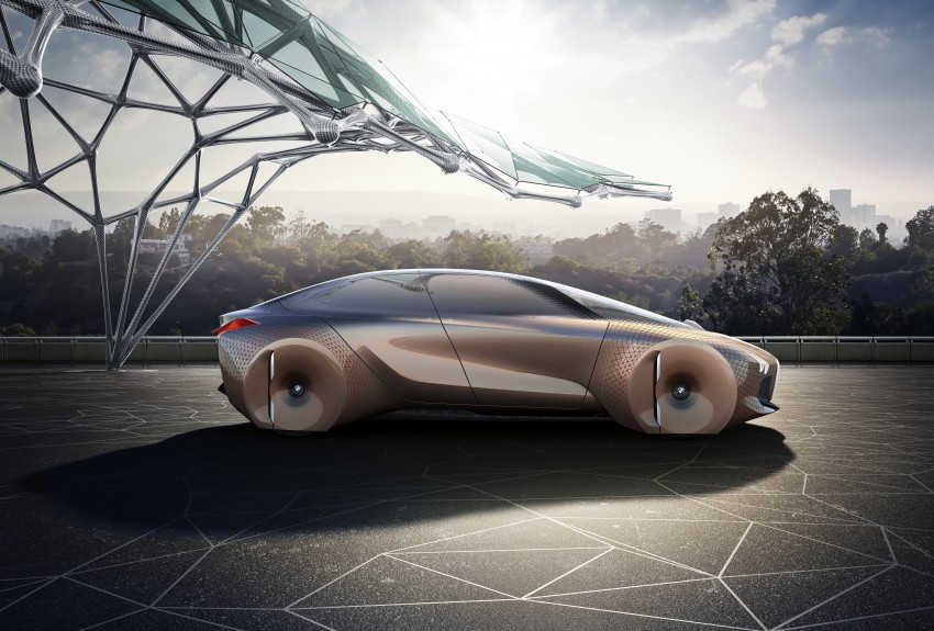 BMW Vision Next 100 previews future technologies 456132