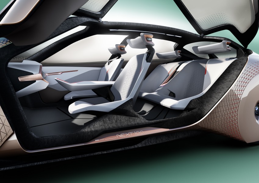 BMW Vision Next 100 tampil konsep teknologi yang bakal diterapkan BMW untuk 100 tahun akan datang 456684