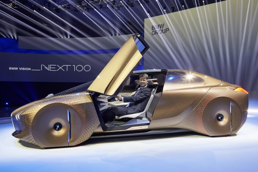 BMW Vision Next 100 previews future technologies 456236