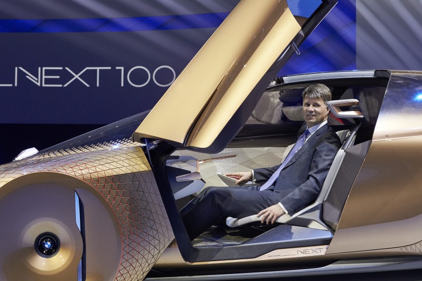 BMW Vision Next 100 tampil konsep teknologi yang bakal diterapkan BMW untuk 100 tahun akan datang 456731