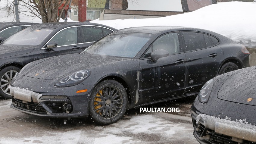 SPYSHOTS: 2017 Porsche Panamera almost camo-free 460440