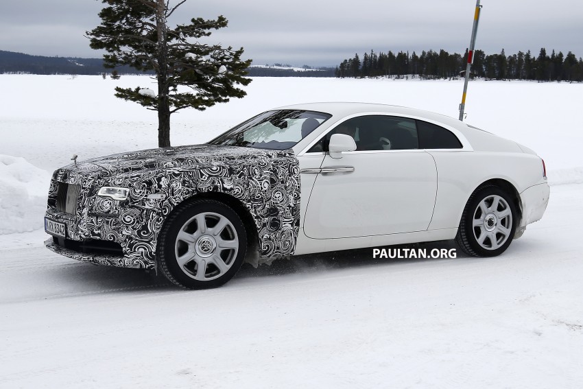 SPIED: Rolls-Royce Wraith facelift on land and snow 460626