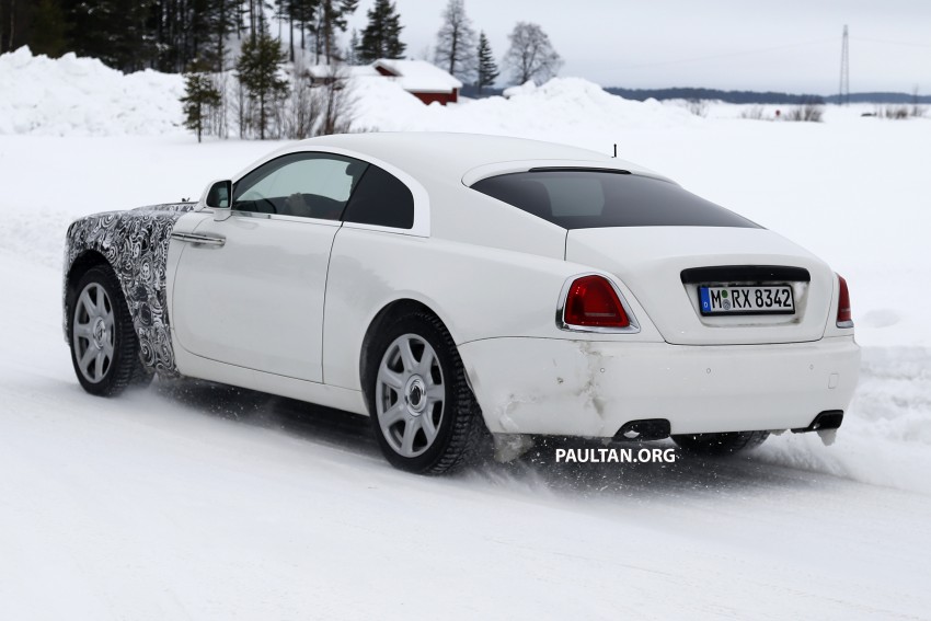 SPIED: Rolls-Royce Wraith facelift on land and snow 460629