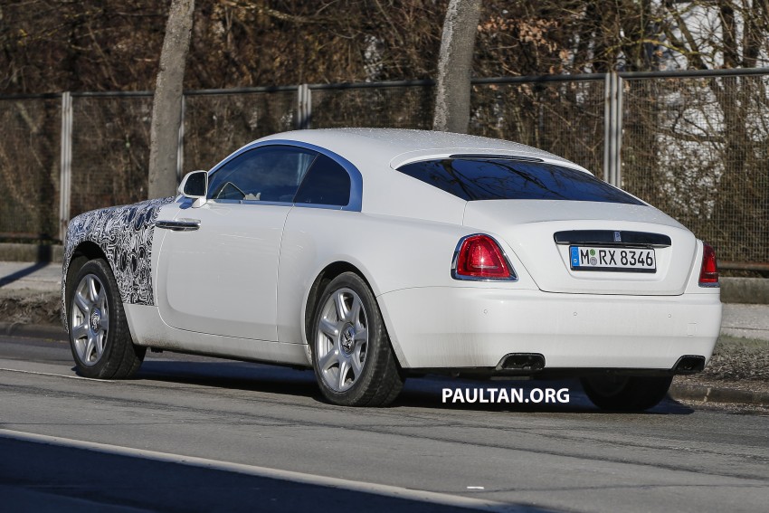 SPIED: Rolls-Royce Wraith facelift on land and snow 460622