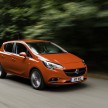 VIDEO: Dog parallel parks the Opel/Vauxhall Corsa