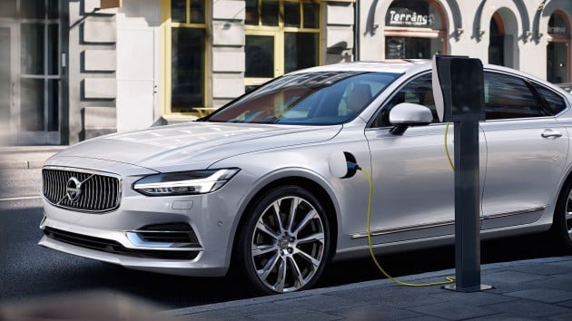 Volvo S90 T8 Twin Engine Inscription for Malaysia – CKD plug-in hybrid spec sheet revealed, RM348,888