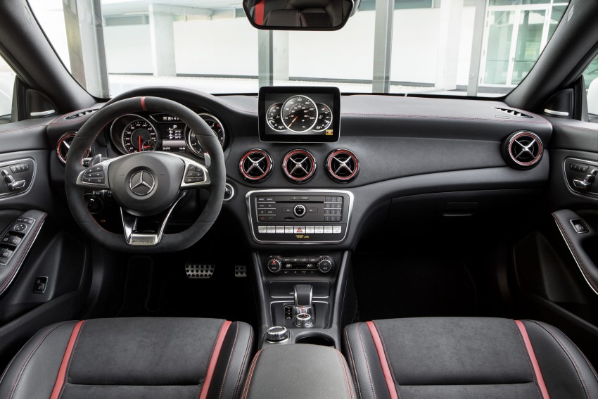 Mercedes-AMG CLA45 facelift diperkenalkan dengan enjin lebih berkuasa dan penambahan ciri baharu 461525