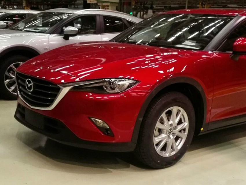 SPYSHOTS: Mazda CX-4 revealed almost completely 473079