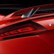 Audi TT RS Coupe dan Roadster baharu berkuasa 400 hp membuat penampilan sulung di Beijing Motor Show