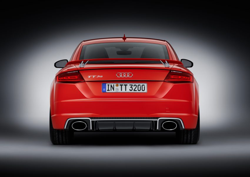 Audi TT RS Coupe dan Roadster baharu berkuasa 400 hp membuat penampilan sulung di Beijing Motor Show 483382