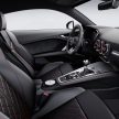 Audi TT RS Coupe dan Roadster baharu berkuasa 400 hp membuat penampilan sulung di Beijing Motor Show