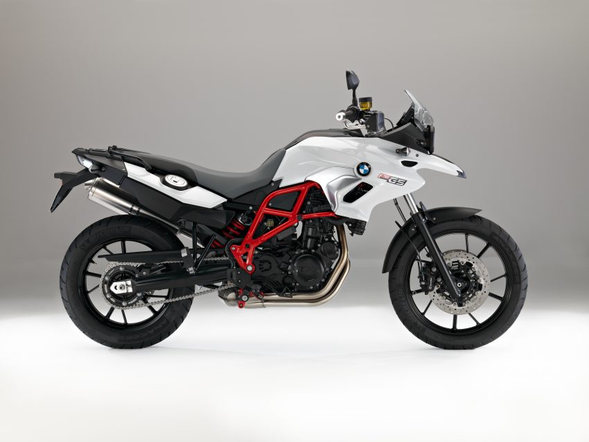 BMW Motorrad UK confirms G310R adventure bike 477573