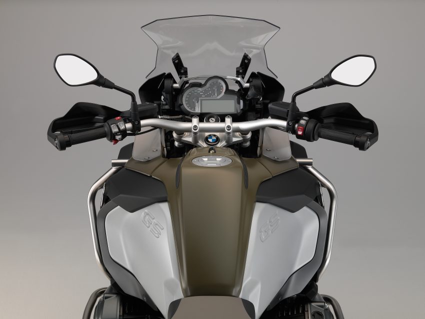BMW Motorrad UK confirms G310R adventure bike 477567