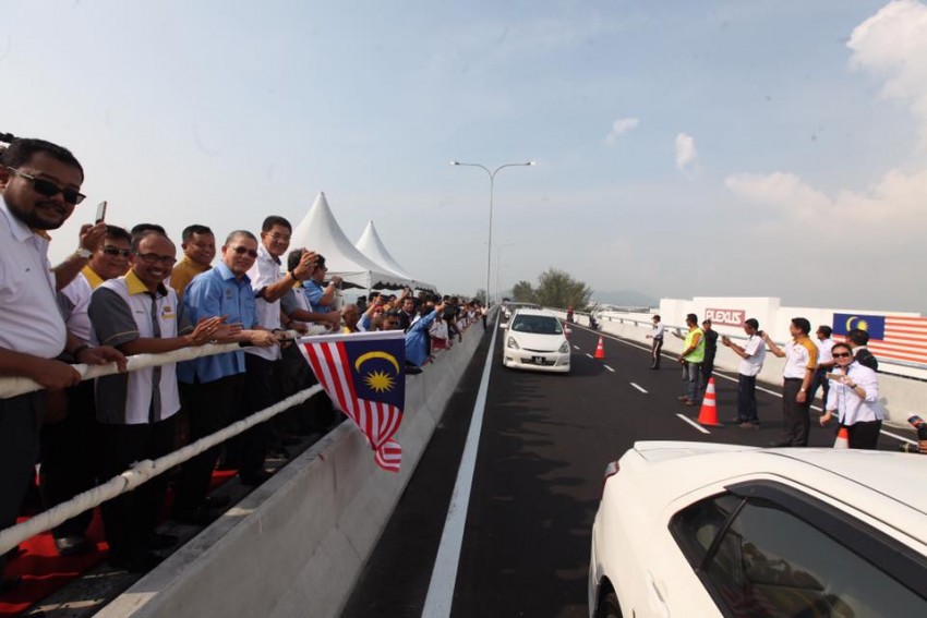 Bayan Lepas Expressway now open to traffic – report 472722