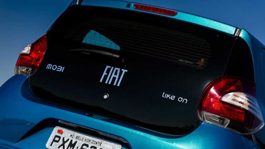 Fiat Mobi hatchback launched in Brazil, from RM35k 478075